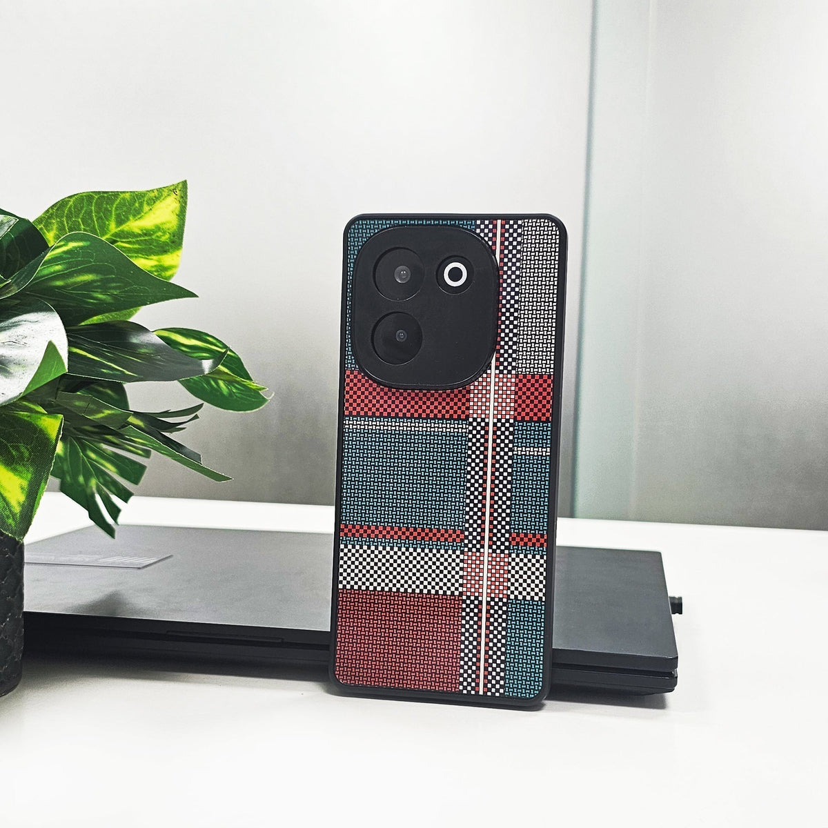 Vivo T3 Pro 5G Luxury Grid Pattern Glass Back Shockproof Case